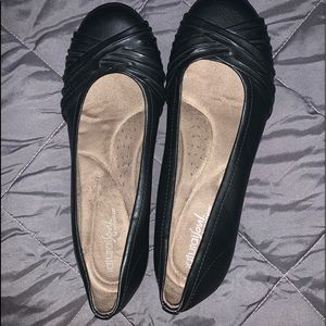 Black flats